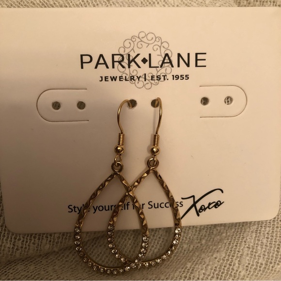 πPark Lane Oui Earrings Gold TearDrop Hooks - Picture 8 of 14